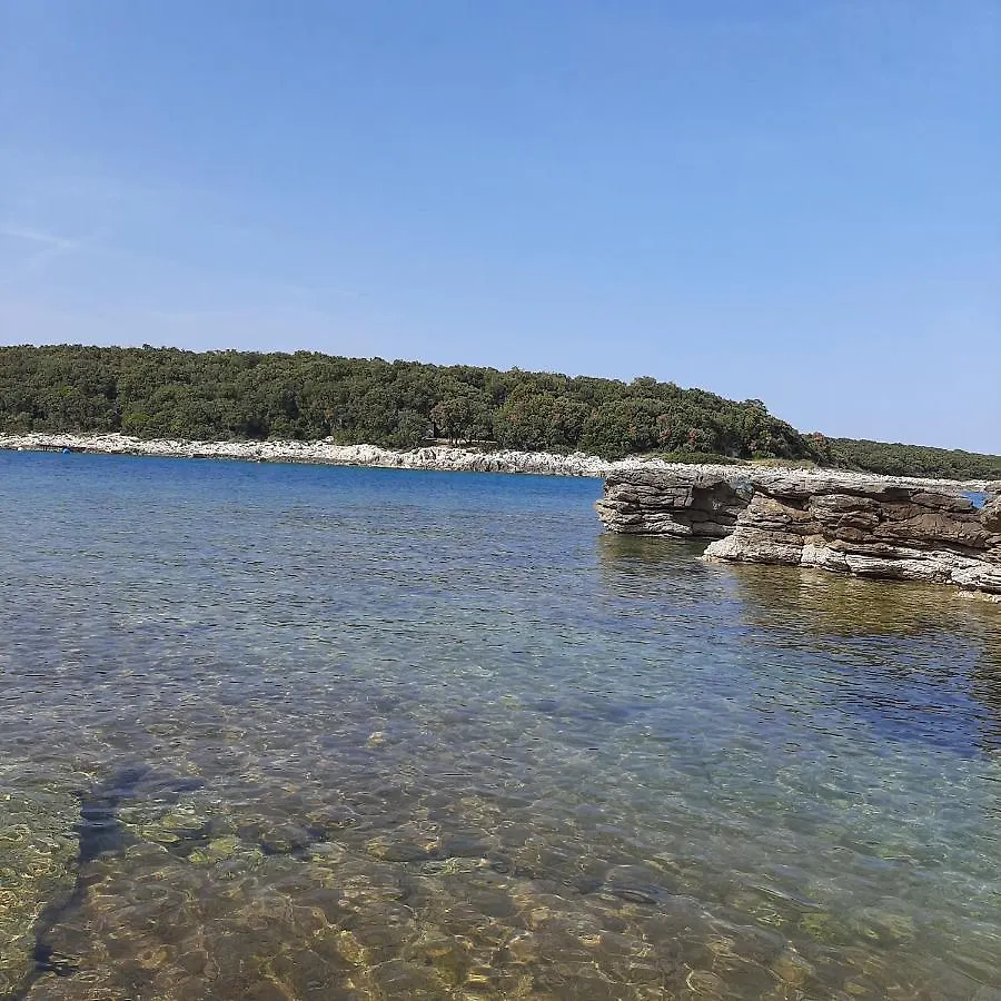 Apartments Kaic 1045 Pula
