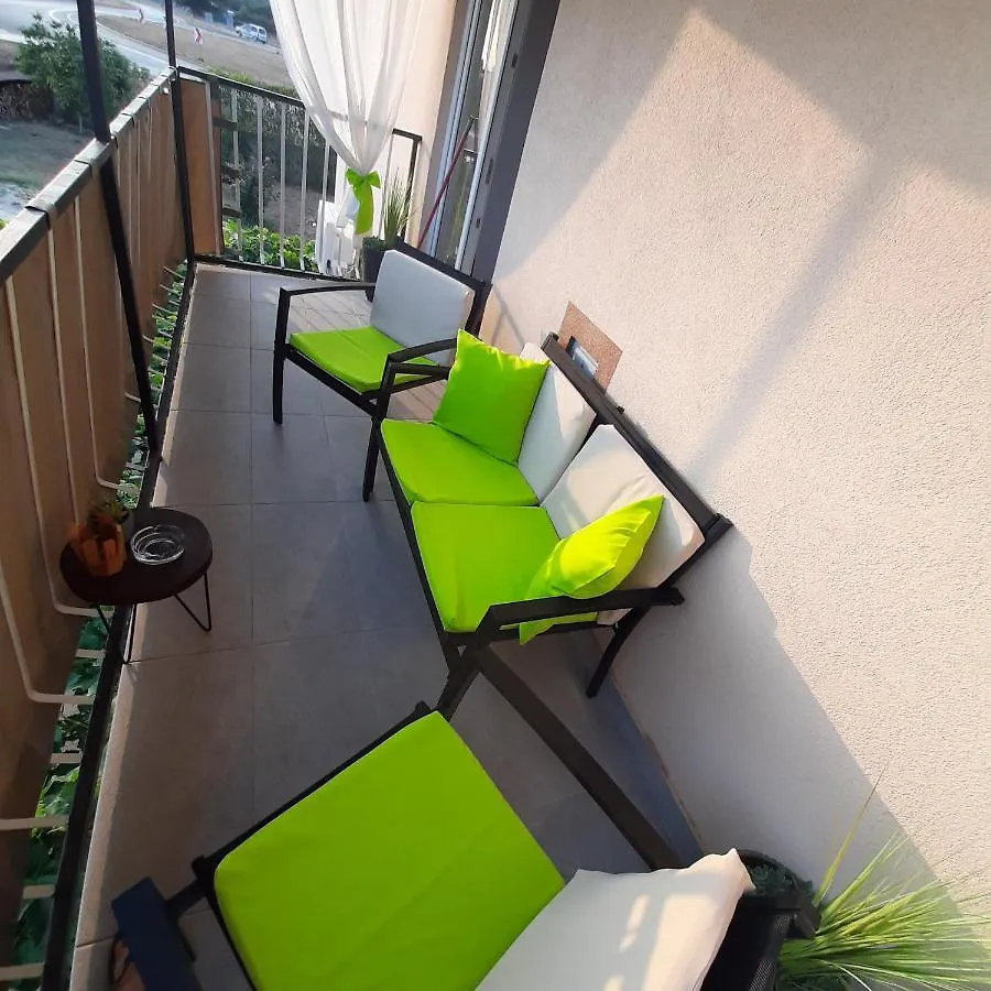 Apartments Kaic 1045 Pula