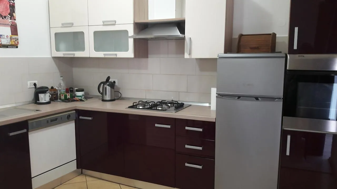 Apartments Kaic 1045 Pula
